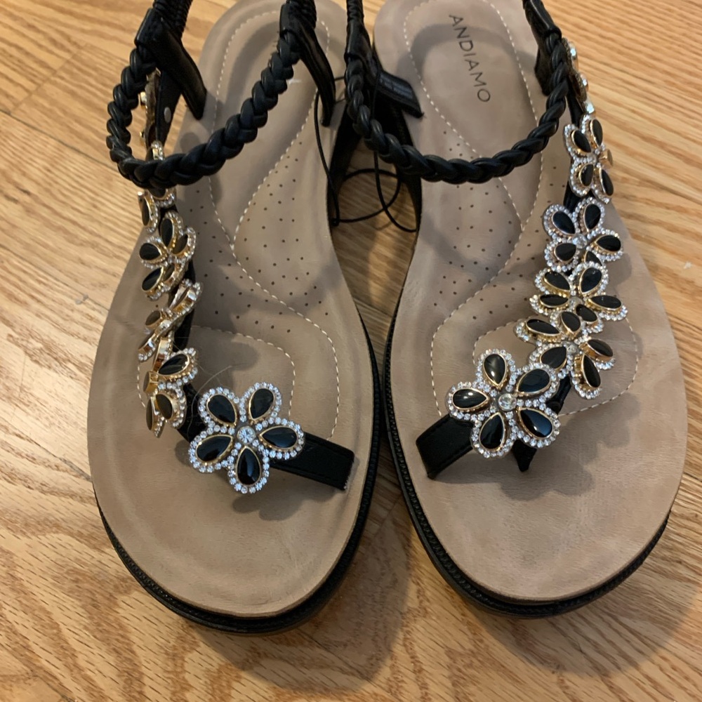 Black and Gold T-Strap Sandals with Floral Embellishments - Picture 2 of 5